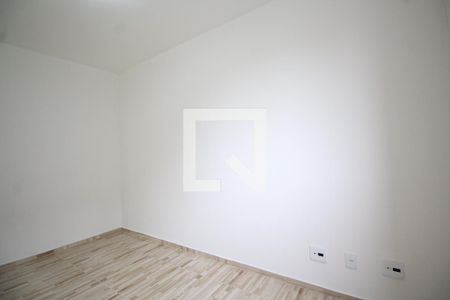 Quarto 2 de apartamento para alugar com 2 quartos, 49m² em Vila Dionisia, São Paulo