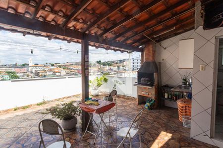 Casa à venda com 420m², 2 quartos e 2 vagasVaranda Gourmet