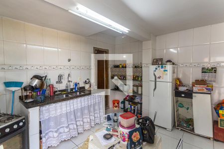 Casa à venda com 420m², 2 quartos e 2 vagasCozinha
