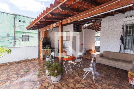 Casa à venda com 420m², 2 quartos e 2 vagasVaranda Gourmet