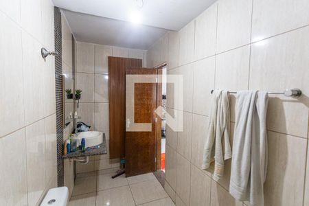 Casa à venda com 420m², 2 quartos e 2 vagasBanheiro Social