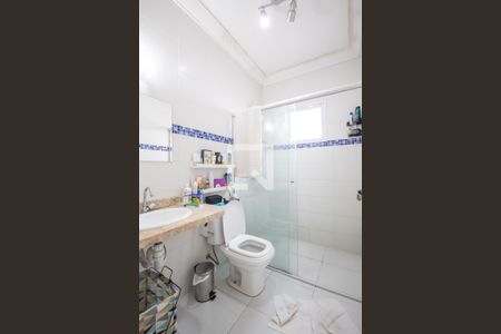 Banheiro da Suíte de casa para alugar com 3 quartos, 200m² em Jardim D’abril, Osasco