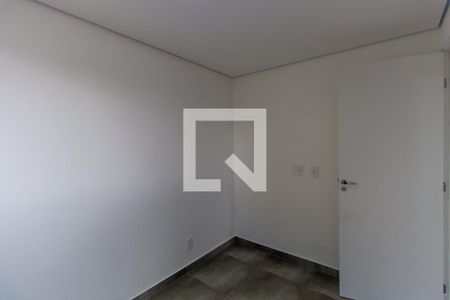 Quarto 2 de apartamento para alugar com 2 quartos, 39m² em Vila Tolstoi, São Paulo