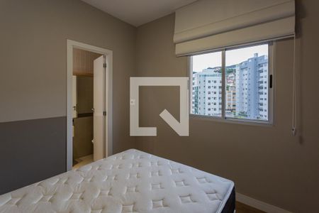 Suíte de apartamento para alugar com 1 quarto, 40m² em Cruzeiro, Belo Horizonte