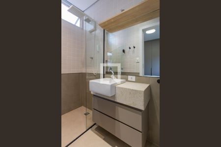 Banheiro da Suíte de apartamento para alugar com 1 quarto, 40m² em Cruzeiro, Belo Horizonte