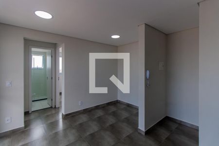 Sala de apartamento para alugar com 2 quartos, 39m² em Vila Tolstoi, São Paulo
