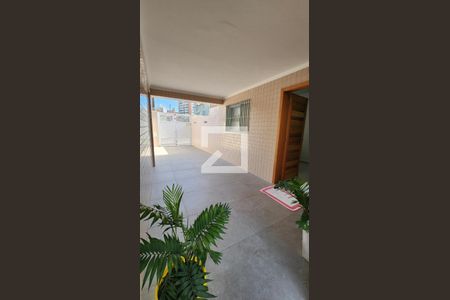 Casa para alugar com 140m², 3 quartos e 2 vagas Casa para alugar com 140m², 3 quartos e 2 vagasGaragem