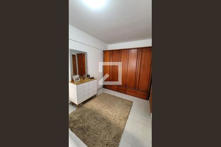 Casa para alugar com 140m², 3 quartos e 2 vagas Casa para alugar com 140m², 3 quartos e 2 vagasQuarto 2 - Armários