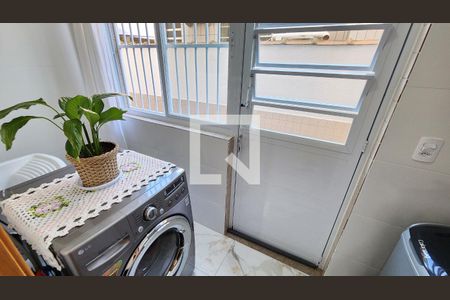 Casa para alugar com 140m², 3 quartos e 2 vagas Casa para alugar com 140m², 3 quartos e 2 vagasÁrea de Serviço