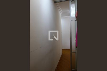 Casa à venda com 400m², 4 quartos e 8 vagasCloset da Suíte 2