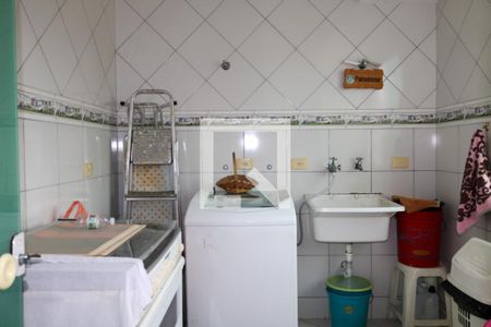 Casa à venda com 400m², 4 quartos e 8 vagasÁrea de Serviço