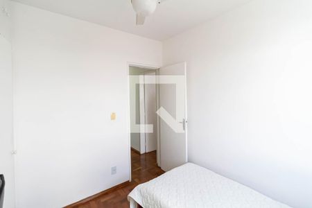 Apartamento à venda com 96m², 3 quartos e 1 vagaQuarto 2