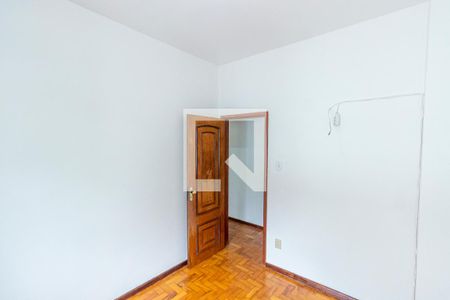 Apartamento à venda com 76m², 3 quartos e 1 vagaQuarto 2