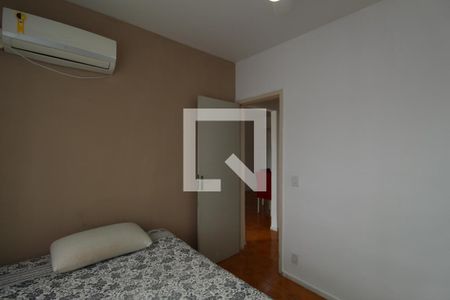 Quarto 1 de apartamento para alugar com 2 quartos, 58m² em Freguesia (jacarepaguá), Rio de Janeiro