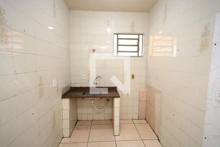 Casa para alugar com 32m², 1 quarto e sem vagaCozinha e Área de Serviço