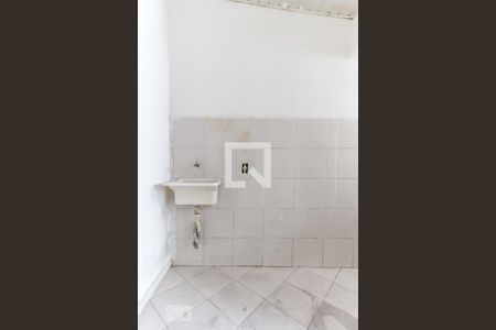 Casa para alugar com 25m², 1 quarto e sem vaga