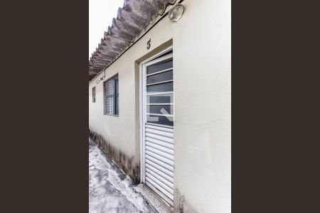 Casa para alugar com 25m², 1 quarto e sem vaga