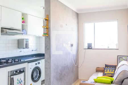 Sala/Cozinha de apartamento para alugar com 2 quartos, 45m² em Penha de França, São Paulo