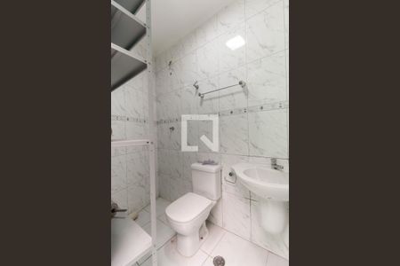 Casa à venda com 168m², 3 quartos e 3 vagasBanheiro de serviço