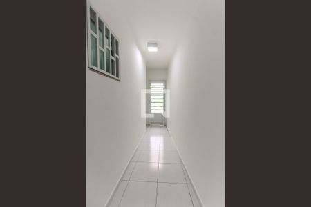 Casa à venda com 168m², 3 quartos e 3 vagasCorredor