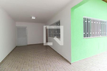 Casa à venda com 168m², 3 quartos e 3 vagasGaragem