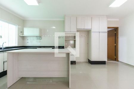 Casa à venda com 168m², 3 quartos e 3 vagasCozinha