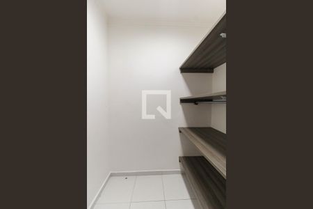 Casa à venda com 168m², 3 quartos e 3 vagasDespensa