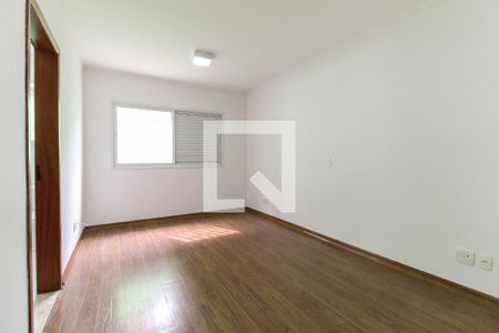 Casa à venda com 168m², 3 quartos e 3 vagasSuíte 1