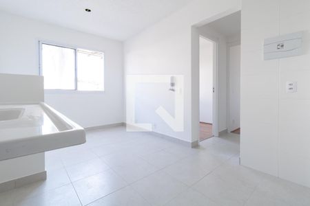 Cozinha de apartamento para alugar com 2 quartos, 35m² em Vila Ema, São Paulo