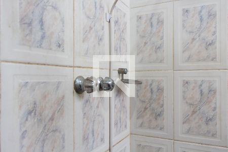 Casa à venda com 130m², 2 quartos e sem vagaBANHEIRO