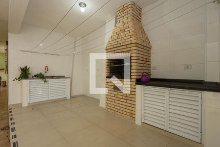 Casa à venda com 309m², 4 quartos e 6 vagas Casa à venda com 309m², 4 quartos e 6 vagasChurrasqueira