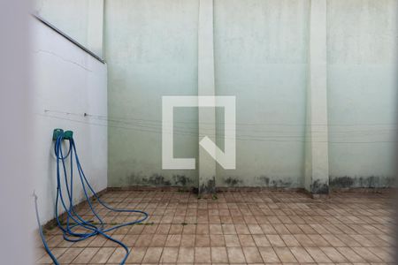 Casa à venda com 309m², 4 quartos e 6 vagas Casa à venda com 309m², 4 quartos e 6 vagasVista do Quarto 2