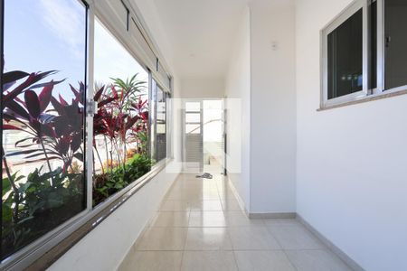 Varanda de casa para alugar com 4 quartos, 309m² em Vila Roque, São Paulo