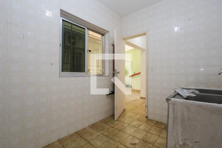 Casa à venda com 309m², 4 quartos e 6 vagas Casa à venda com 309m², 4 quartos e 6 vagasÁrea de serviço