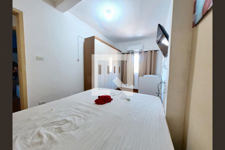 Casa à venda com 216m², 6 quartos e 2 vagas Casa à venda com 216m², 6 quartos e 2 vagasQuarto 1