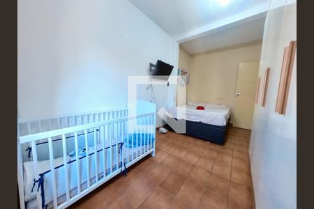 Casa à venda com 216m², 6 quartos e 2 vagas Casa à venda com 216m², 6 quartos e 2 vagasQuarto 1