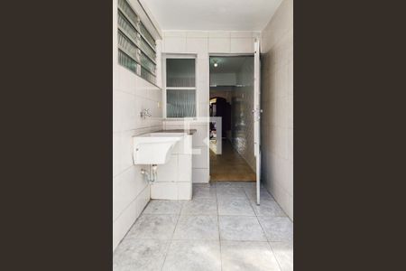 Casa à venda com 140m², 3 quartos e 2 vagas Casa à venda com 140m², 3 quartos e 2 vagasÁrea de Serviço