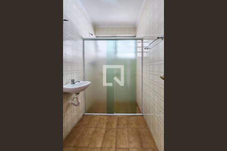 Casa à venda com 140m², 3 quartos e 2 vagas Casa à venda com 140m², 3 quartos e 2 vagasBanheiro Social