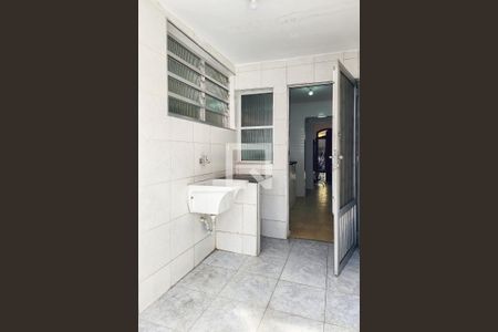 Casa à venda com 140m², 3 quartos e 2 vagas Casa à venda com 140m², 3 quartos e 2 vagasÁrea de Serviço