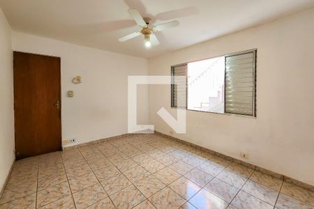 Casa à venda com 140m², 3 quartos e 2 vagas Casa à venda com 140m², 3 quartos e 2 vagasSuíte