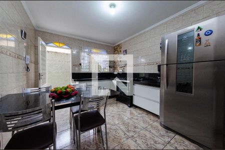 Casa para alugar com 110m², 3 quartos e 4 vagasCozinha