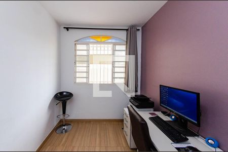 Casa para alugar com 110m², 3 quartos e 4 vagasQuarto 3