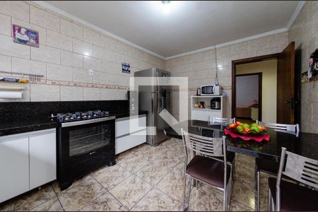 Casa para alugar com 110m², 3 quartos e 4 vagasCozinha