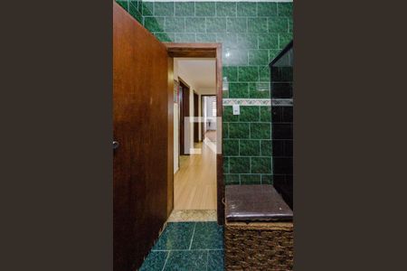 Casa para alugar com 110m², 3 quartos e 4 vagasBanheiro