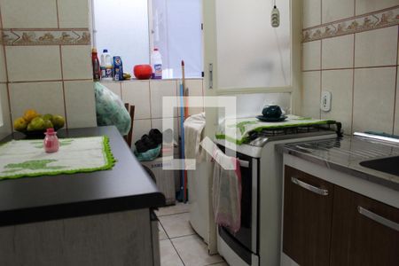 cozinha de apartamento para alugar com 2 quartos, 56m² em Jd S Teresinha, São Paulo