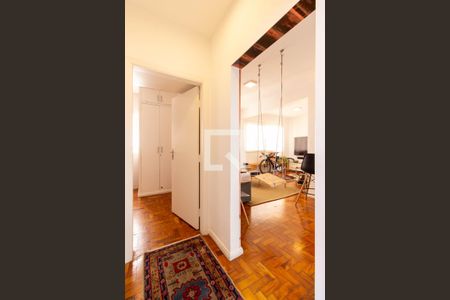 Corredor do apartamento de apartamento para alugar com 2 quartos, 72m² em Bosque da Saúde, São Paulo