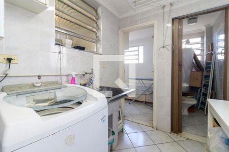 Apartamento à venda com 110m², 2 quartos e 1 vagaÁrea de Serviço