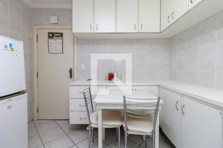 Apartamento à venda com 110m², 2 quartos e 1 vagaCozinha