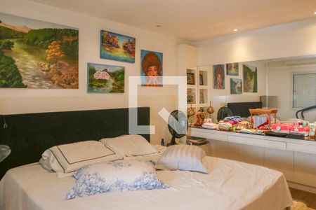 Apartamento à venda com 140m², 2 quartos e 3 vagasSuíte