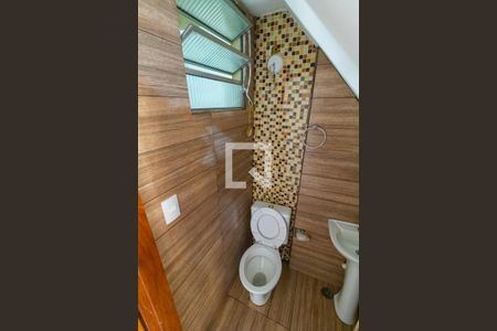 Casa para alugar com 100m², 3 quartos e 1 vagaLavabo